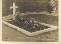 Postcard - Nurse Cavell's Grave, Norwich
