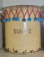 Sugar canister